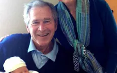 Vợ chồng cựu Tổng thống George Bush lên chức