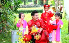 MC Nguyên Khang: “Phấn đấu hơn nữa trong năm 2013”