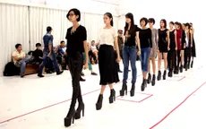 Hoàng Thùy mặt mộc tập catwalk