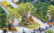 Lễ hội Tết và đường hoa Nguyễn Huệ 2013 tại TP. HCM