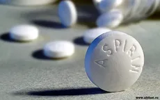 Dùng Aspirin thường xuyên làm tăng nguy cơ mù lòa