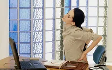 4 thói quen hàng ngày là "thủ phạm" khiến bạn đau lưng