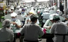 Tốt nghiệp đại học ra làm... công nhân