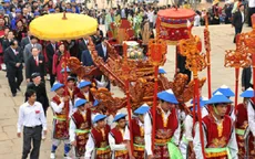 65 kiều bào về quê dự Giỗ tổ Hùng Vương