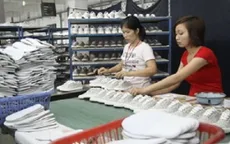 Nhập siêu tái xuất hiện trong tháng 4