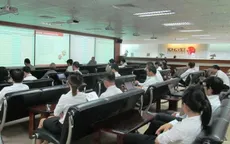 Xăng tăng, thị trường chứng khoán tăng điểm    