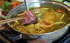 Hai món lẩu ngoại cực đắt khách ở Hà Nội