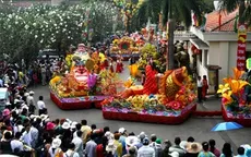 Đến Suối Tiên cầu duyên với 'Cây tình yêu'