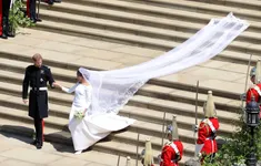 Đám cưới của Hoàng tử Harry và Meghan là một "thảm hoạ"