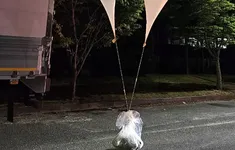 Triều Tiên bị cáo buộc thả hàng trăm khí cầu chở rác và phân qua Hàn Quốc