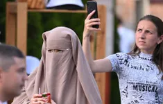 Chính phủ Nga bác lệnh cấm trang phục Hồi giáo niqab