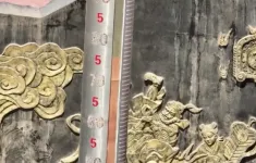 Hỏa Diệm Sơn (Trung Quốc) nóng tới 75 độ C, nhiều du khách vẫn thích thú trải nghiệm