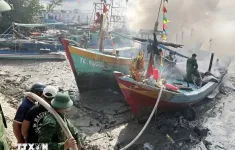 TP Hồ Chí Minh: Cháy 3 thuyền đánh cá nhưng không thiệt hại về người