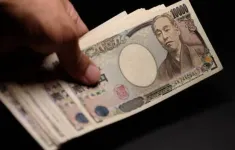 Đồng Yen trượt xuống mức thấp kỷ lục mới