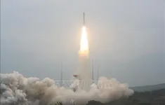 Trung Quốc phóng thành công nhóm vệ tinh Thiên hội 5-02