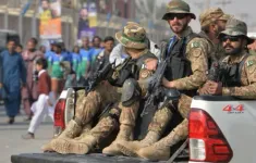 Tấn công tự sát tại căn cứ quân sự ở Pakistan, ít nhất 8 binh sĩ thiệt mạng