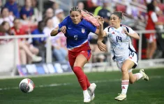Đội tuyển nữ Mỹ cầm hòa Costa Rica trong trận đấu chuẩn bị cuối cùng trước Olympic Paris