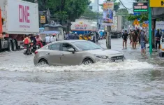 Triều cường ở Cần Thơ đạt đỉnh, đời sống bà con gặp khó khăn