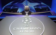 Cuộc đua giành quyền đăng cai trận chung kết UEFA Champions League 2027