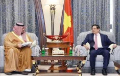 Thủ tướng Phạm Minh Chính tiếp Bộ trưởng Kinh tế và Kế hoạch Saudi Arabia