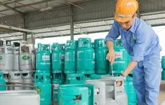 Giá gas bán lẻ trong nước tiếp tục tăng tháng thứ tư liên tiếp