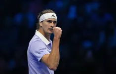 Alexander Zverev có chiến thắng thứ 2 tại ATP Finals