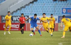 Vòng 8 V.League 2024/25: Trận đấu gây tranh cãi giữa Quảng Nam và Sông Lam Nghệ An