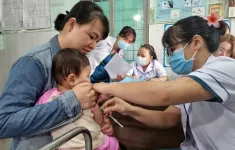 Đồng Nai đề xuất tiêm vaccine phòng bệnh sởi cho trẻ từ 6 - 9 tháng tuổi