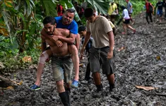 Hơn 300.000 người di cư vượt “khu rừng tử thần” Darien Gap