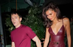 Lý do Tom Holland không muốn xuất hiện cùng Zendaya trên thảm đỏ