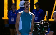 Alcaraz và Zverev vào vòng 4 Australia mở rộng 2025