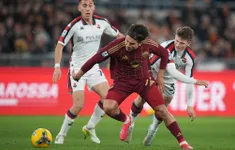 AS Roma duy trì mạch trận bất bại