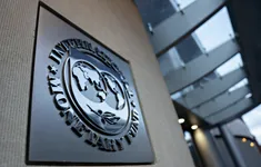 IMF nâng dự báo tăng trưởng toàn cầu