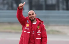 Tay đua huyền thoại tin Ferrari sẽ vô địch F1 năm 2025 cùng Lewis Hamilton