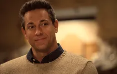 Zachary Levi lột xác khỏi hình tượng hài hước trong Bước chân dũng cảm