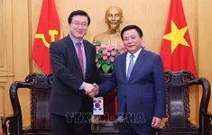 Đồng chí Nguyễn Xuân Thắng tiếp Chủ tịch Hội đồng Khoa học và Công nghệ Hàn Quốc