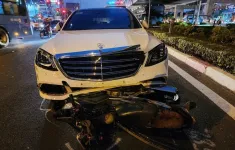 Khởi tố, bắt tạm giam nữ tài xế xe Mercedes tông loạt xe máy ở TP Hồ Chí Minh