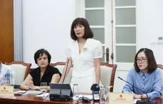 MC Vân Hugo sẽ bị xử phạt vì liên quan đến việc quảng cáo sữa