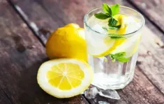 5 loại nước uống giải nhiệt tự nhiên cho mùa hè
