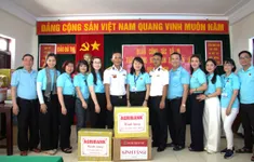 Đoàn công tác Agribank thăm hỏi quân dân huyện đảo Trường Sa và Nhà giàn DKI