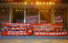 Hàng trăm nghệ sĩ tham gia tổng duyệt Cầu truyền hình Vang mãi khúc khải hoàn