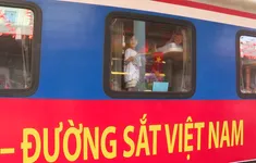 Đoàn tàu Thống Nhất - Chuyến tàu mang tên Hòa Bình