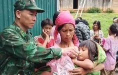 Lai Châu: Đã tìm thấy bé gái đi lạc trong rừng