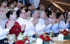 Chương trình nghệ thuật 'Bài ca chiến thắng': Bản hùng ca về lòng yêu nước