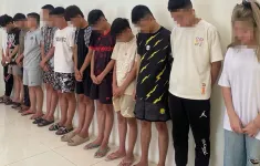 Xô xát vì trêu chọc bạn gái, 16 thiếu niên bị Công an triệu tập