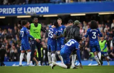 Đánh bại ĐKVĐ Liverpool, Chelsea sáng cửa giành vé dự Champions League