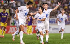 V.League 2024/25: Nam Định "hủy diệt" Hà Nội ngay trên sân nhà đối thủ
