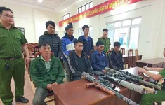 Bắt giữ 7 đối tượng mang theo 4 khẩu súng vào rừng săn bắn