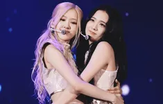 Rosé đối mặt với phản ứng dữ dội từ người hâm mộ Jisoo