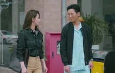 Cha tôi, người ở lại - Tập 36: Vừa qua đêm với ông Chính, Tuệ Minh vội vã đi gặp người yêu cũ